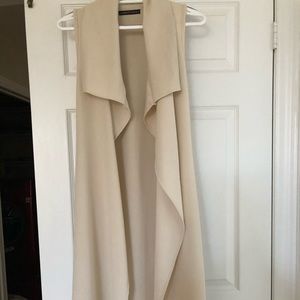 Long sleeveless cardigan